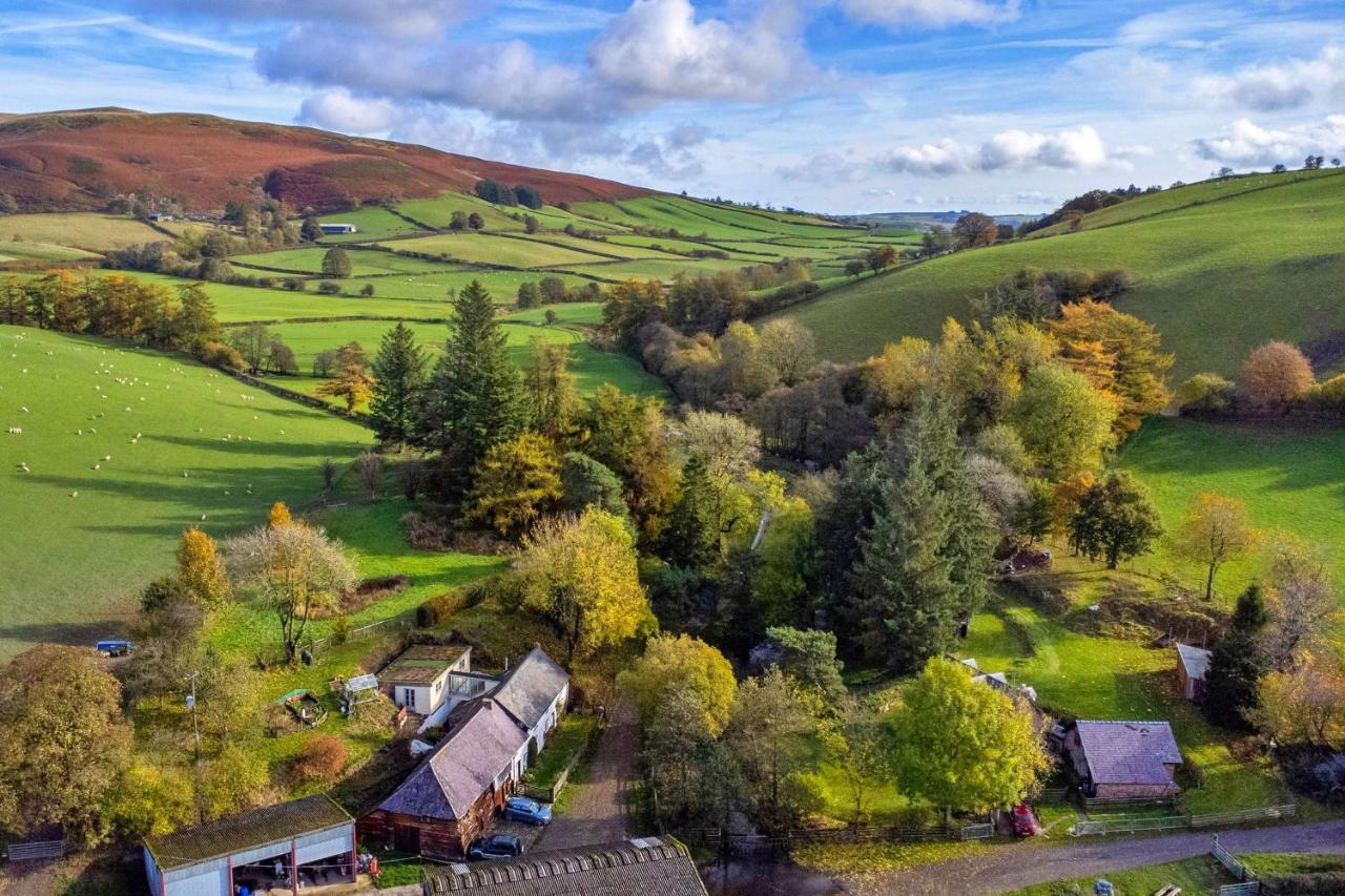 Finest Retreats - Great Cantal Granary Лландриндод-Уэлс Экстерьер фото