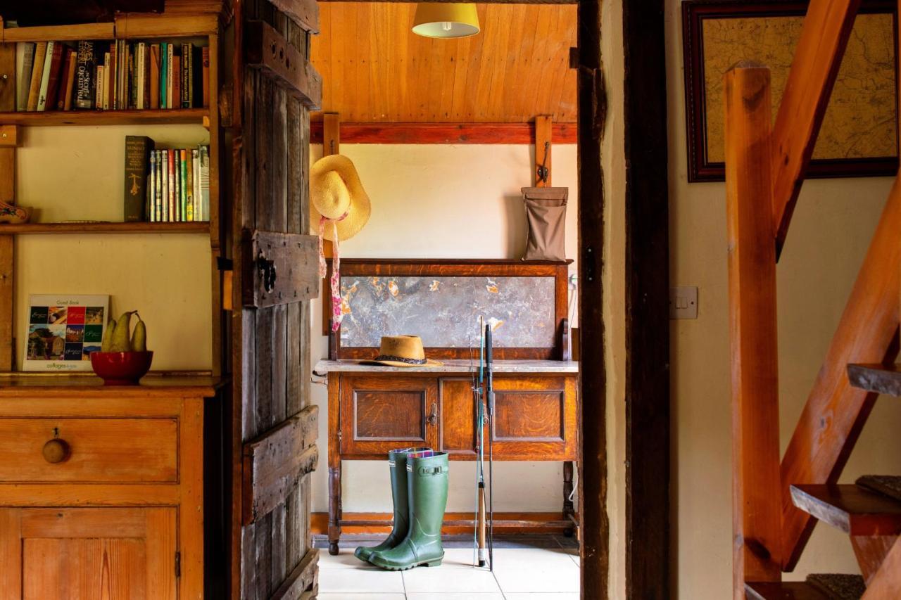 Finest Retreats - Great Cantal Granary Лландриндод-Уэлс Экстерьер фото
